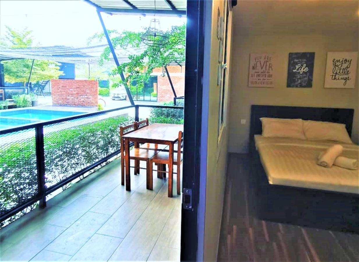 Petak Padin Cottage By The Pool, Kepala Batas  Εξωτερικό φωτογραφία